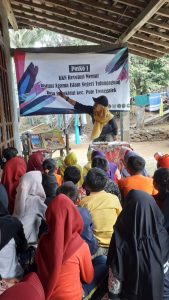 Tumbuhkan Minat Baca, Mahasiswa KKN Revolusi Mental IAIN Tulungagung Desa Sukokidul Dirikan Taman Baca
