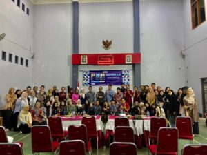 Perluas Jaringan Pasar UMKM, KKN Desa Nglongsor Adakan Seminar Digital Marketing
