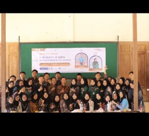 KKN UIN SATU Tulungagung di Desa Dukuh Programkan Masyarakat Melek Digital