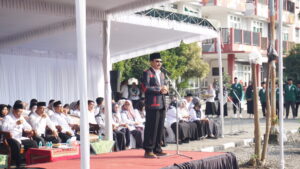 Rektor Lepaskan Mahasiswa KKN Multisektoral 2025: Semangat Pengabdian dan Keberlanjutan dari Kampus UIN SATU