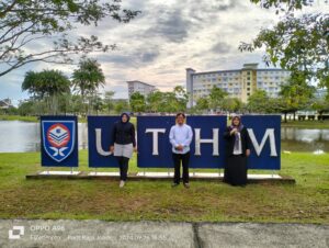 Islamic Green Campus: Ethics, Ecology, and Education